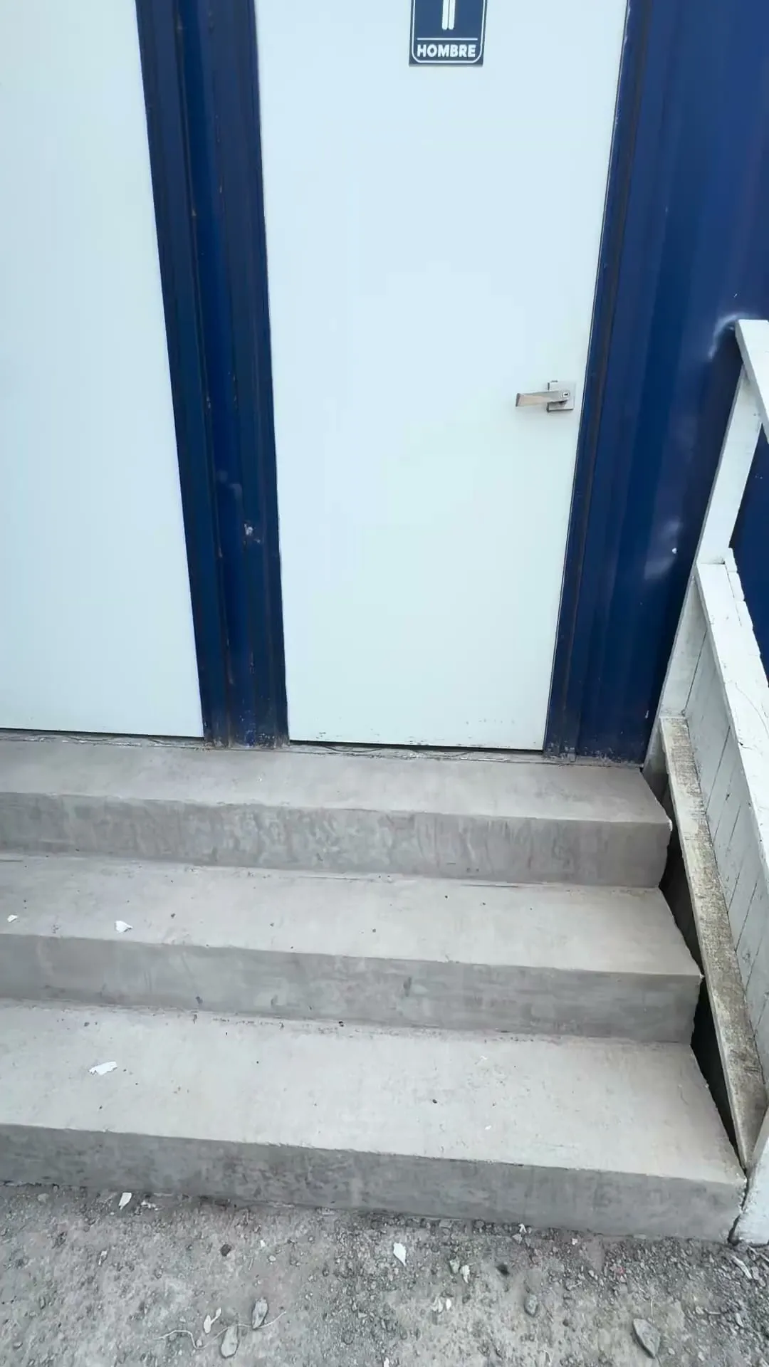 Proyecto de Sanitarios Modulares para Personal — imagen 2 de 2